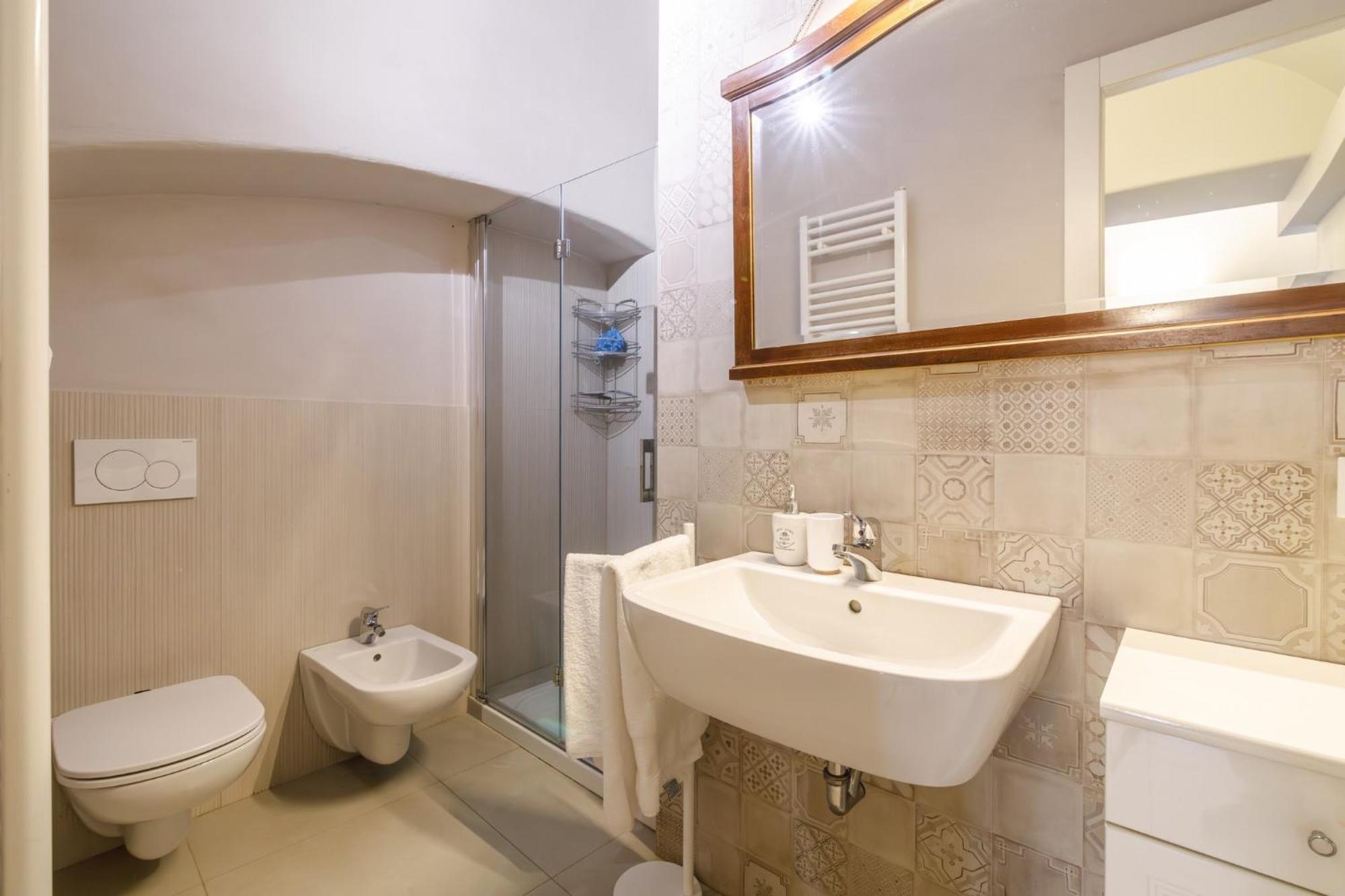 Porta Romana Elegant Apartments With Private Parking! 시에나 외부 사진
