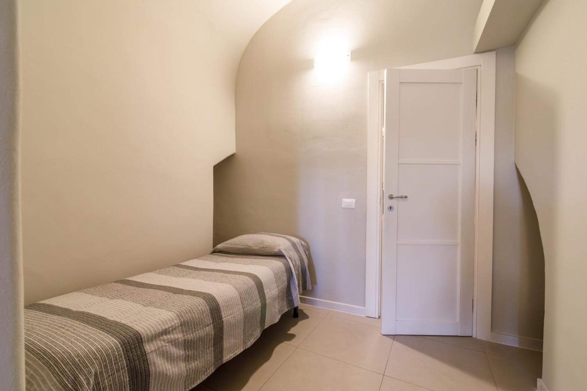 Porta Romana Elegant Apartments With Private Parking! 시에나 외부 사진